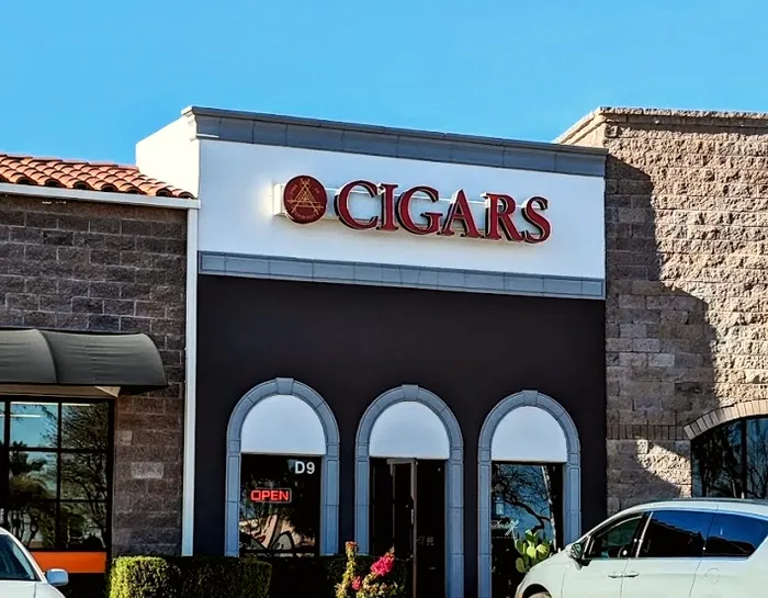Churchill's Fine Cigars Ahwatukee — cigar lounge at Ray Rd & I-10, Phoenix AZ