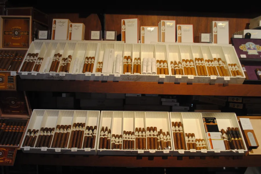 Churchill's Phoenix humidor — Davidoff cigar selection